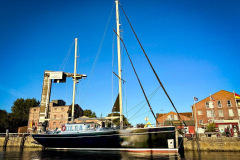 Überführung 22m Stahlyacht Okt. 2025